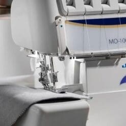 Alternative view of Juki MO-1000/CE Overlocker